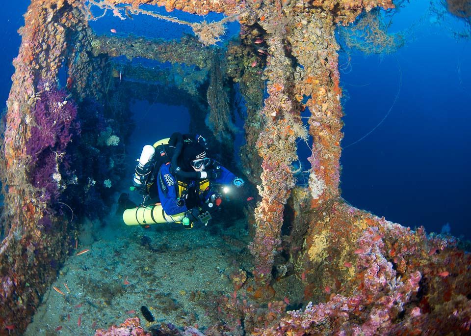 wrecks