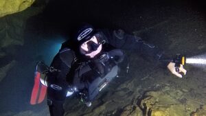Michael Thomas Florida Cave diving